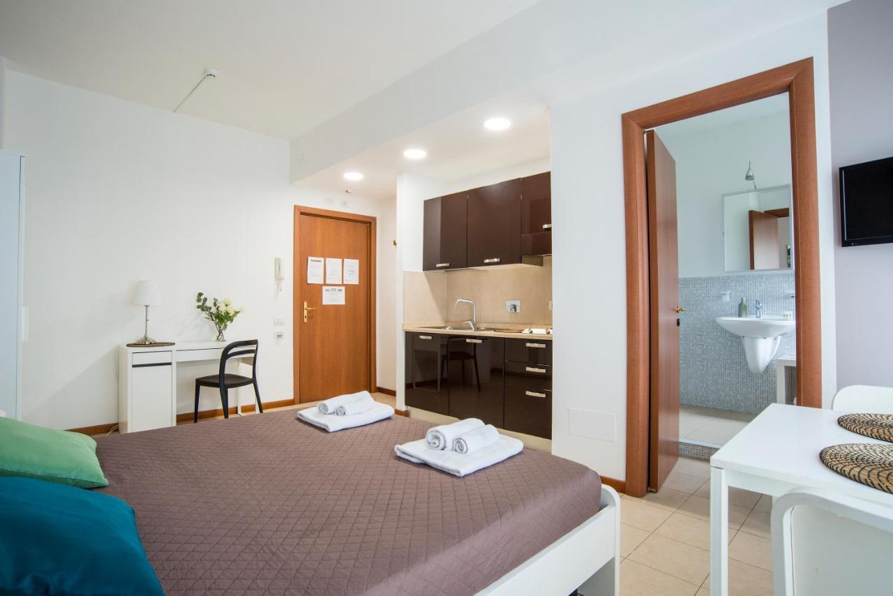 Residenza Conti Aparthotel Ρώμη Εξωτερικό φωτογραφία